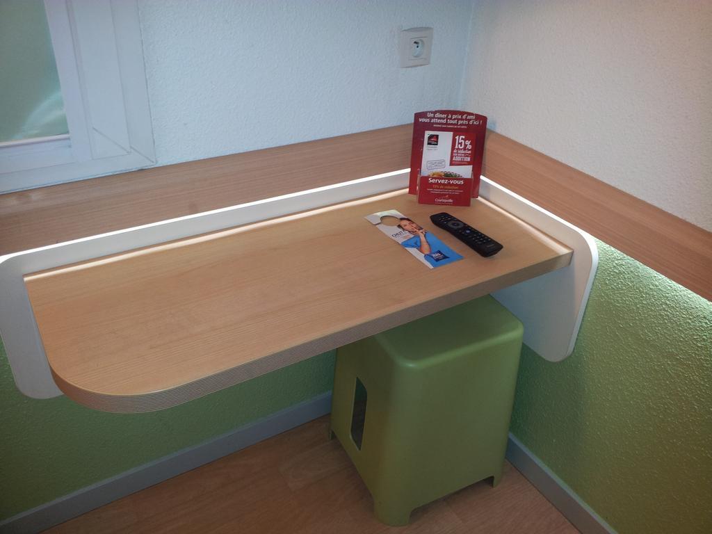 Ibis Budget Gennevilliers Asnieres Camera foto