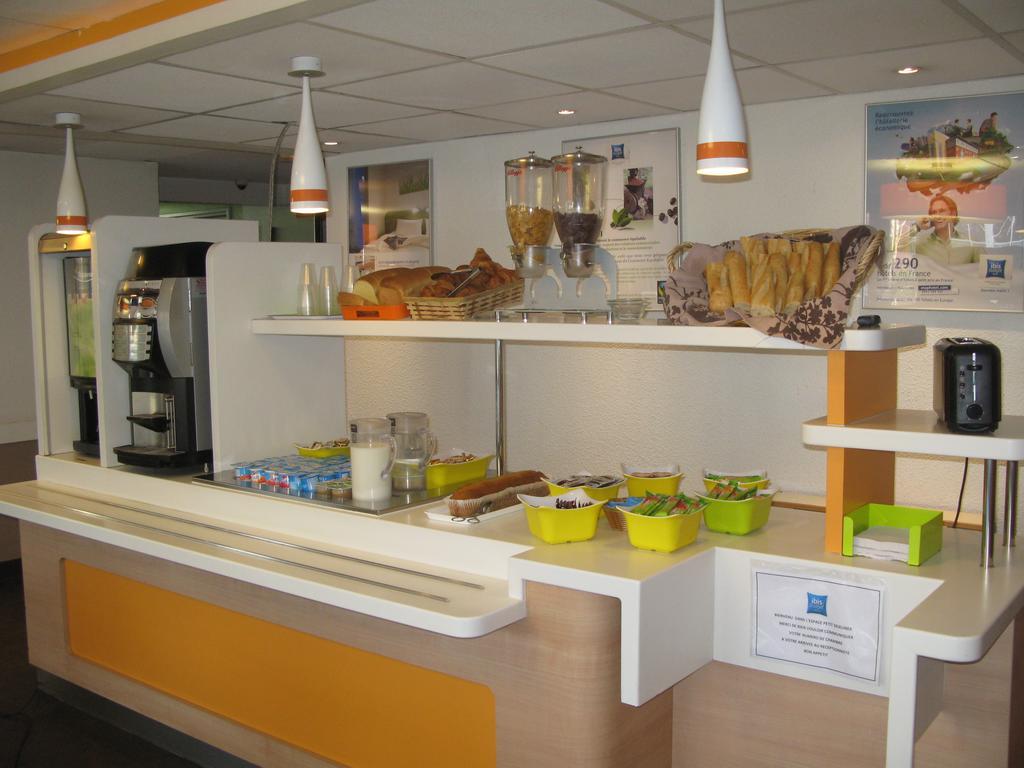 Ibis Budget Gennevilliers Asnieres Esterno foto